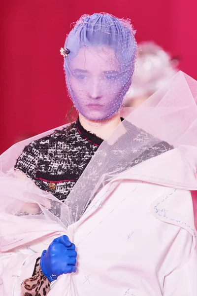 Look 136
